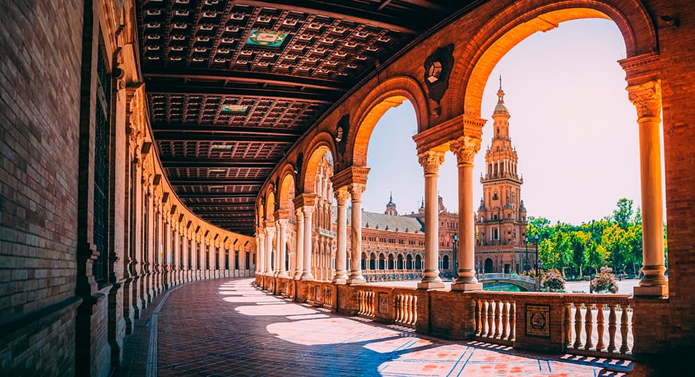 Carnaval na Espanha e Marrocos 2026 com Alcance